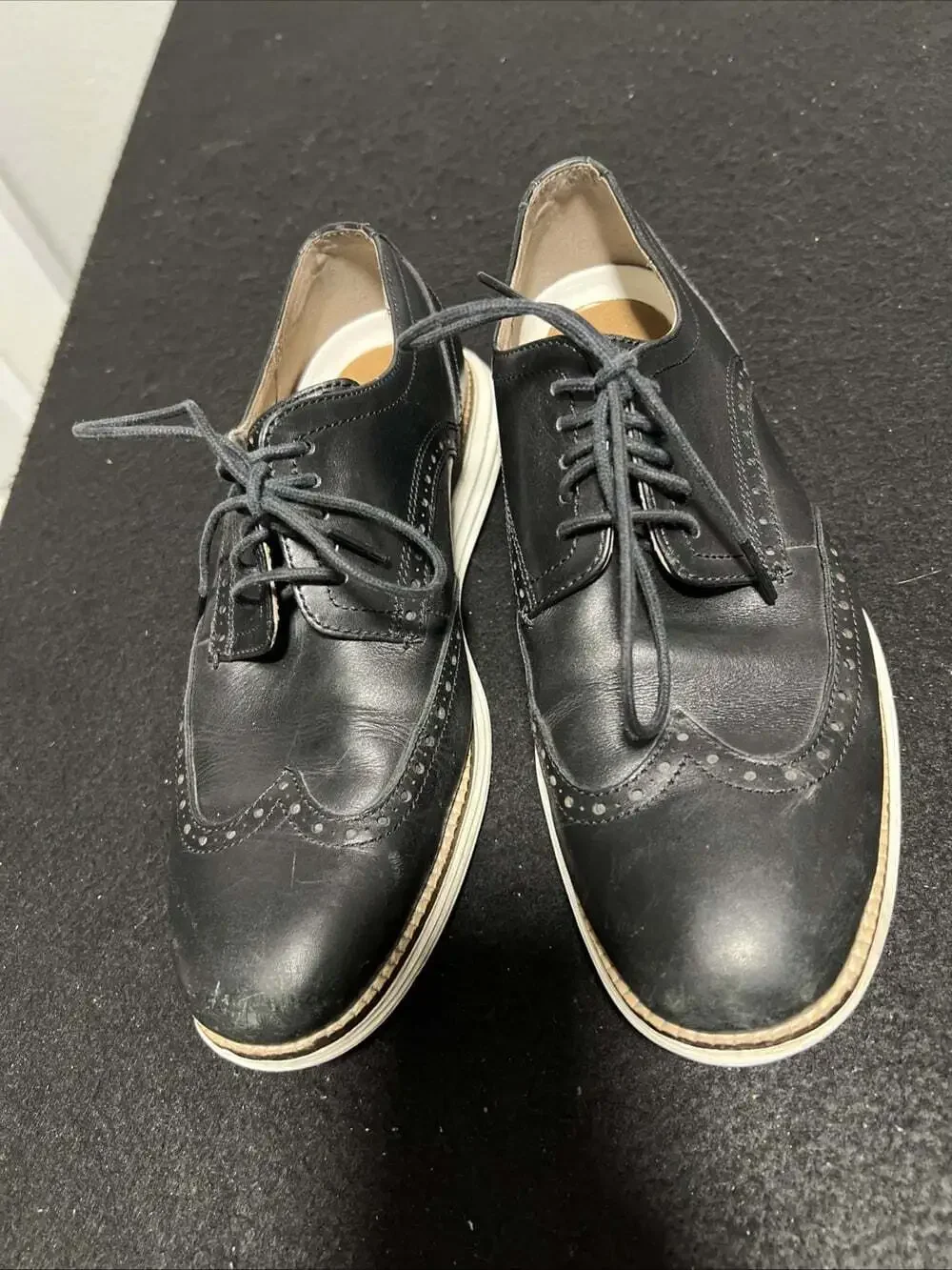 Cole Haan Original Grand Shortwing Men's Black/White Oxford Shoes (9M)